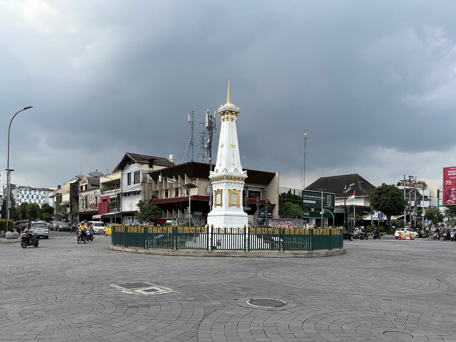 Tugu Yogyakarta Monument, Yogyakarta