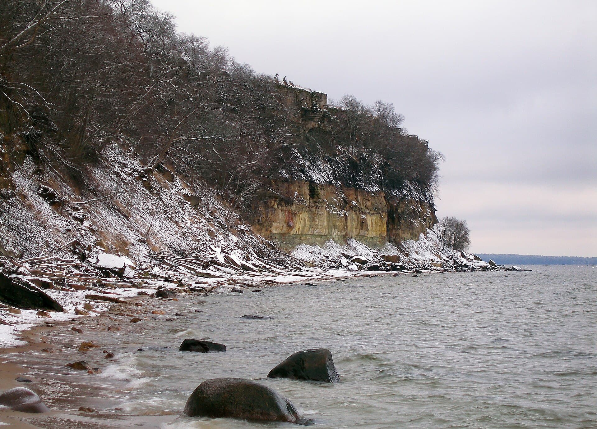 Türisalu Cliff, Harjumaa