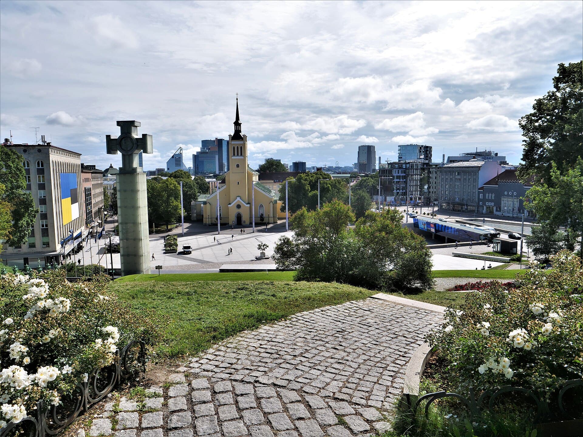 Freedom Square, Tallinn