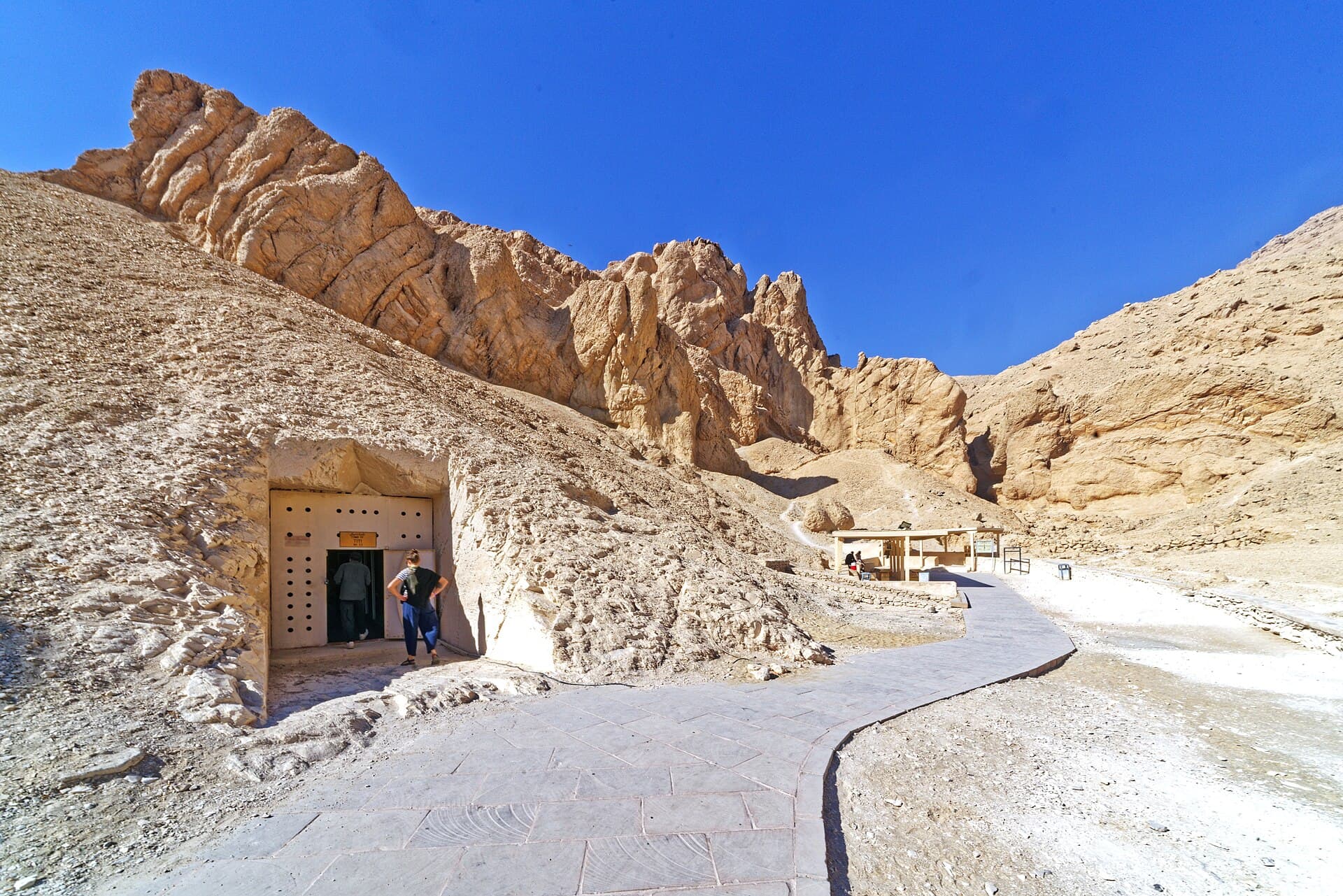 Valley of the Queens