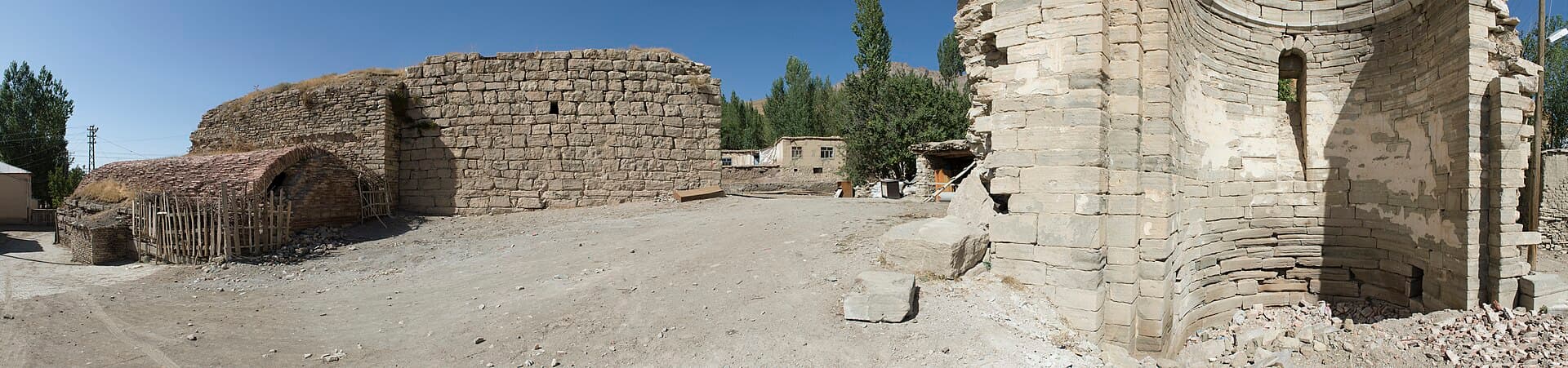 Varagavank Monastery (Yedi Kilise), Van