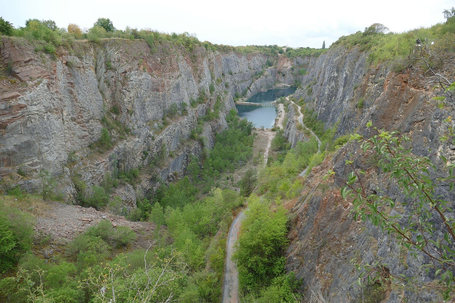 Velká Amerika Quarry, Mořina