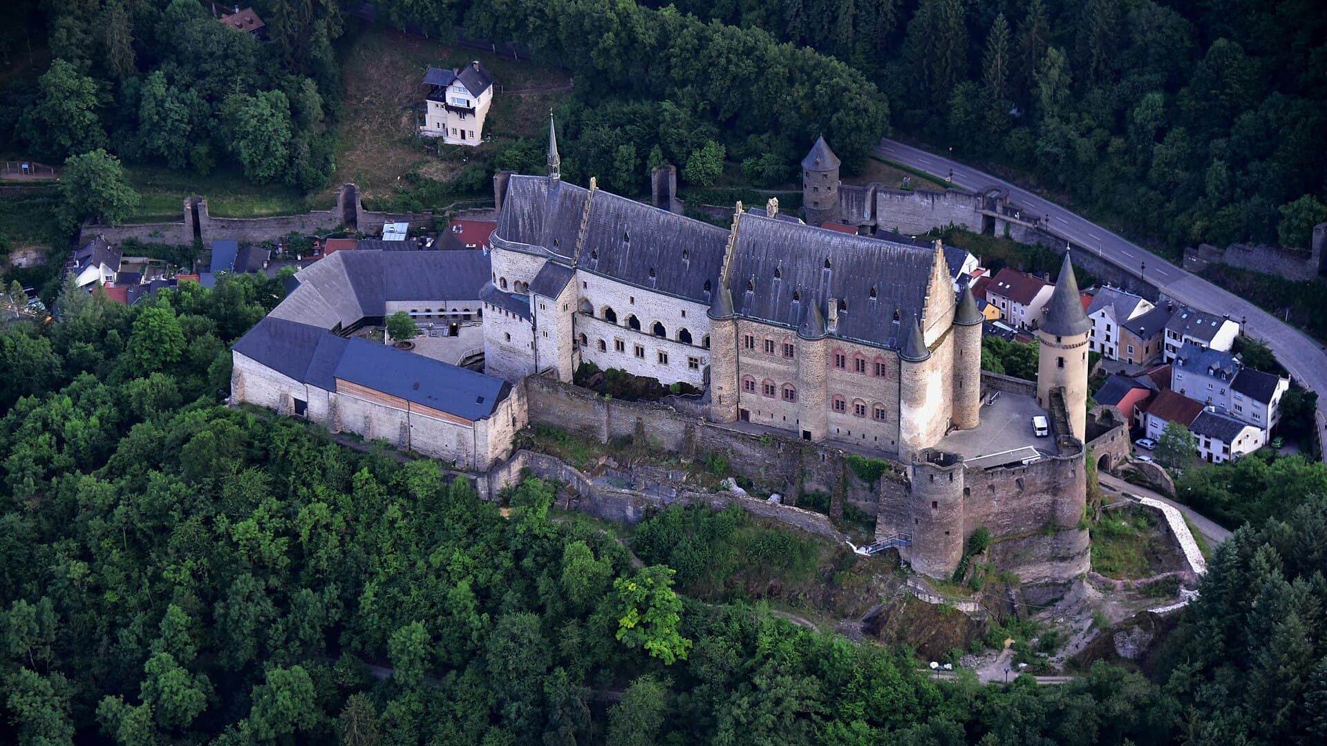 Vianden Castle, Vianden