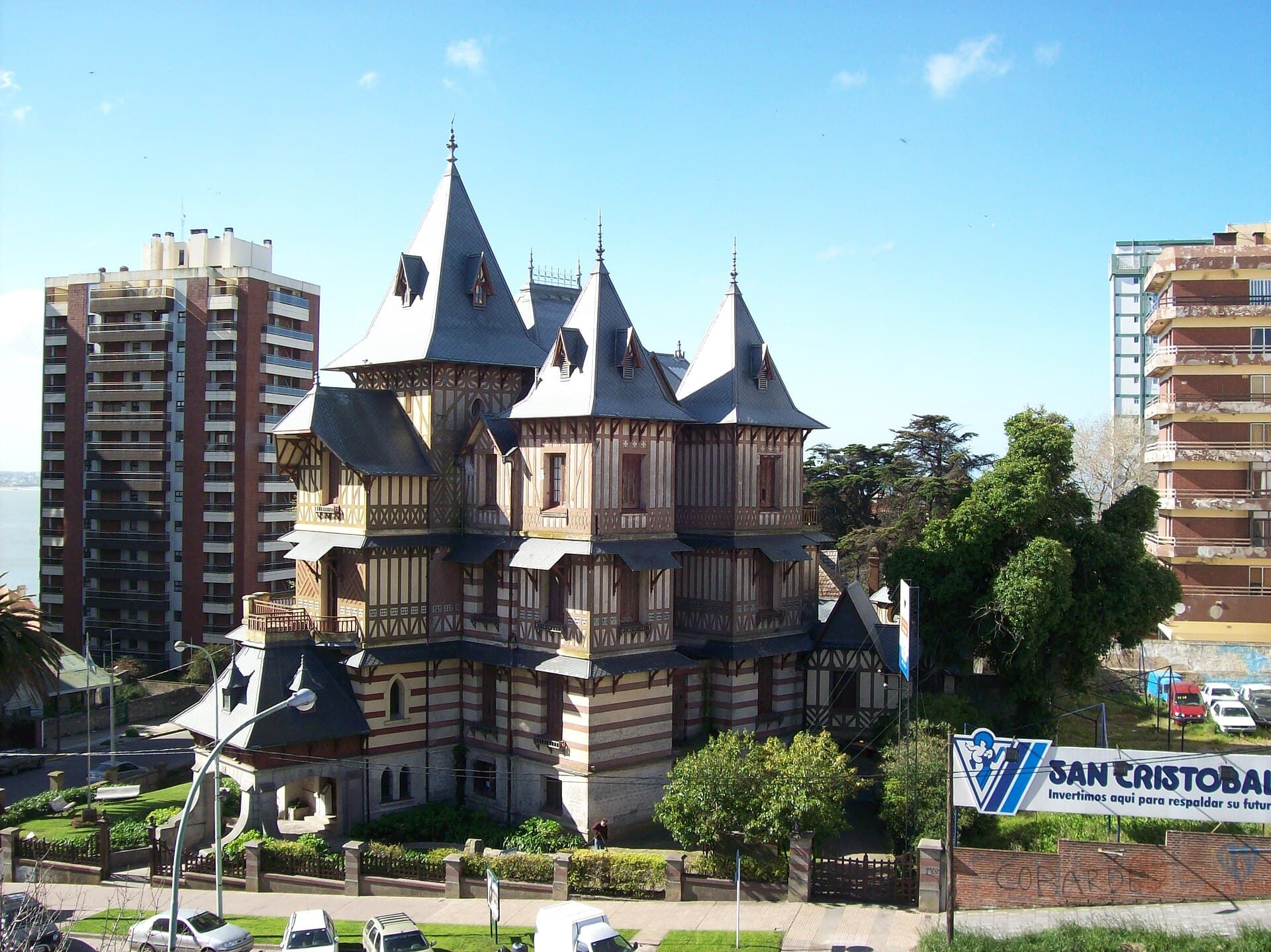 Villa Ortiz Basualdo (Castagnino Museum), Mar del Plata