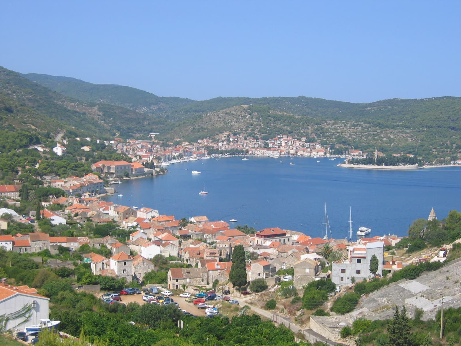 Vis Town, Vis