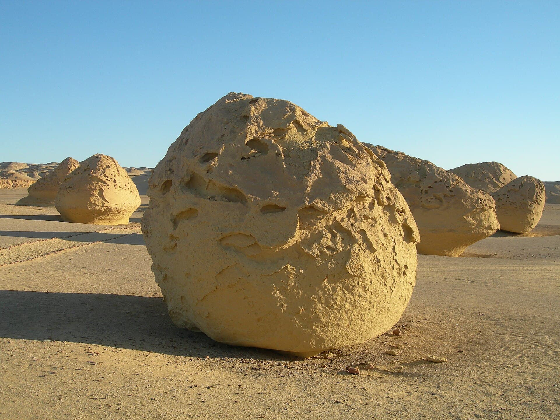 Wadi Al-Hitan (Valley of the Whales)