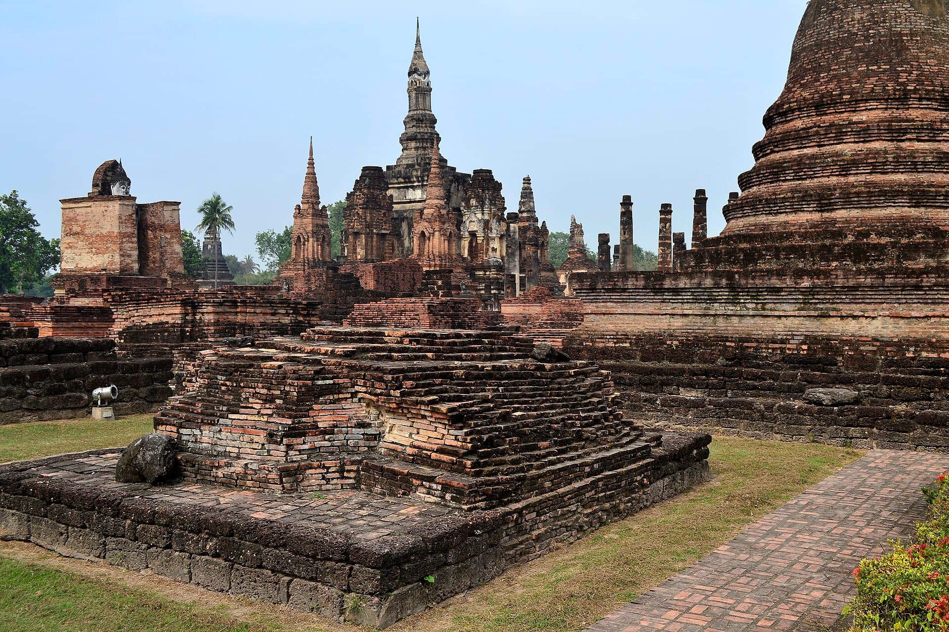 Wat Mahathat, Sukhothai, Sukhothai