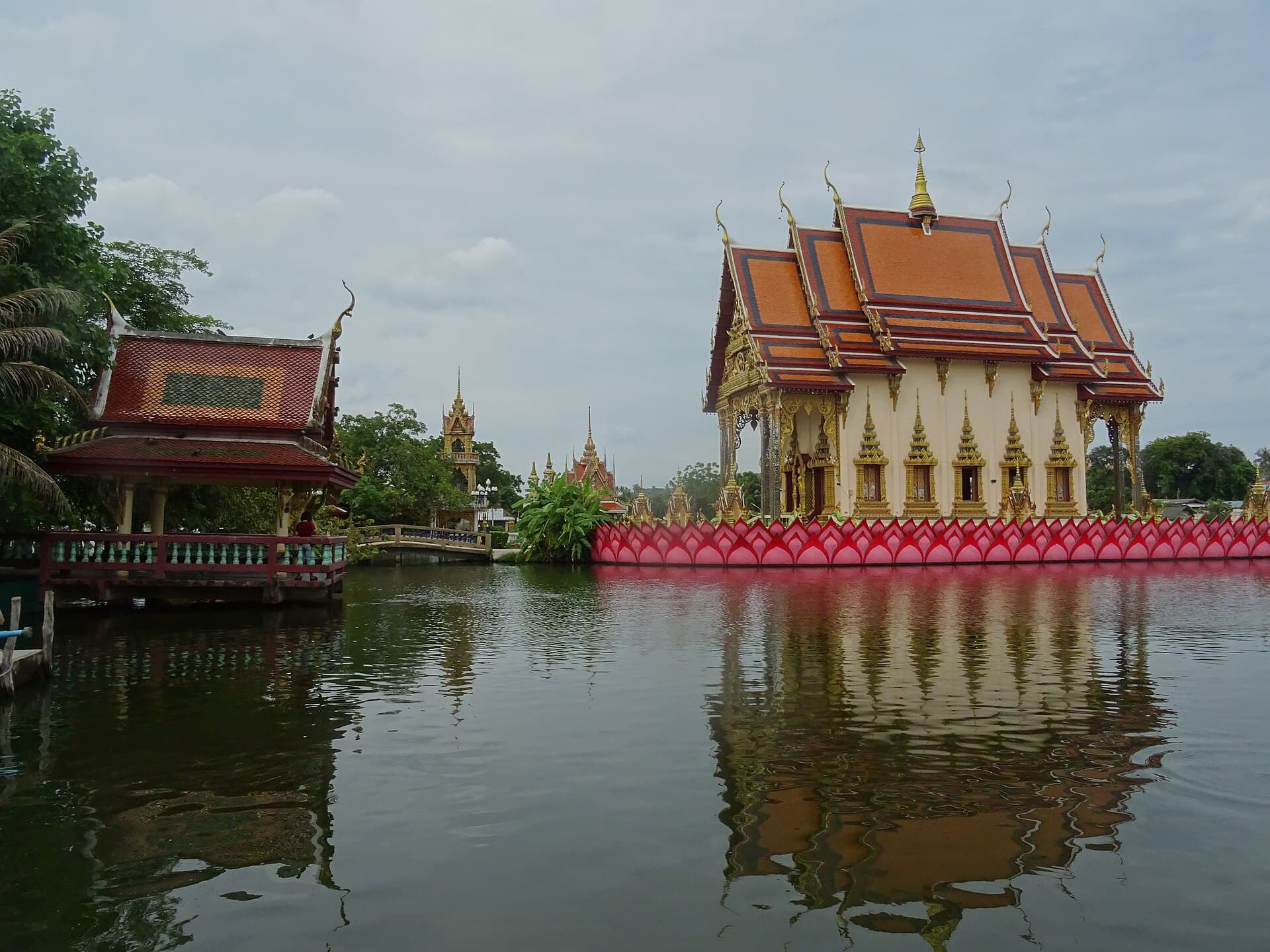 Wat Plai Laem, Koh Samui