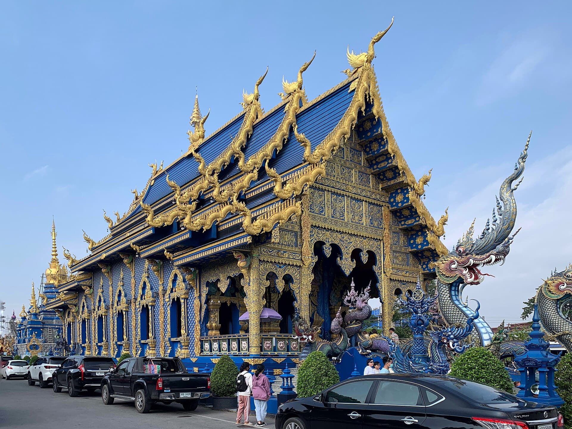Blue Temple (Wat Rong Suea Ten), Chiang Rai