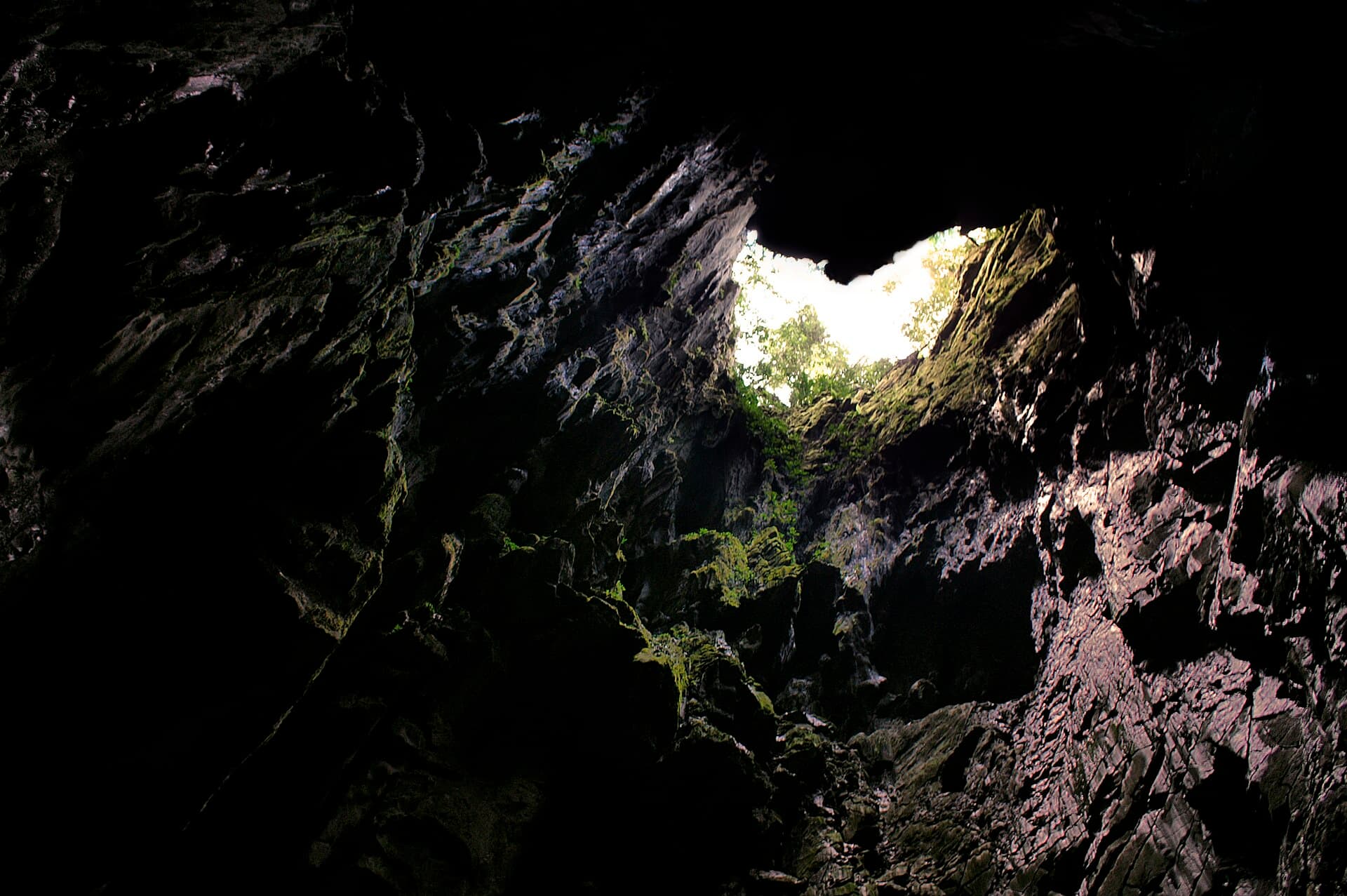 Wind Cave, Bau