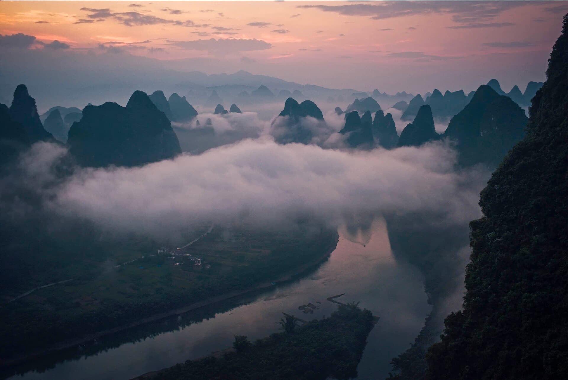 Xianggong Hill