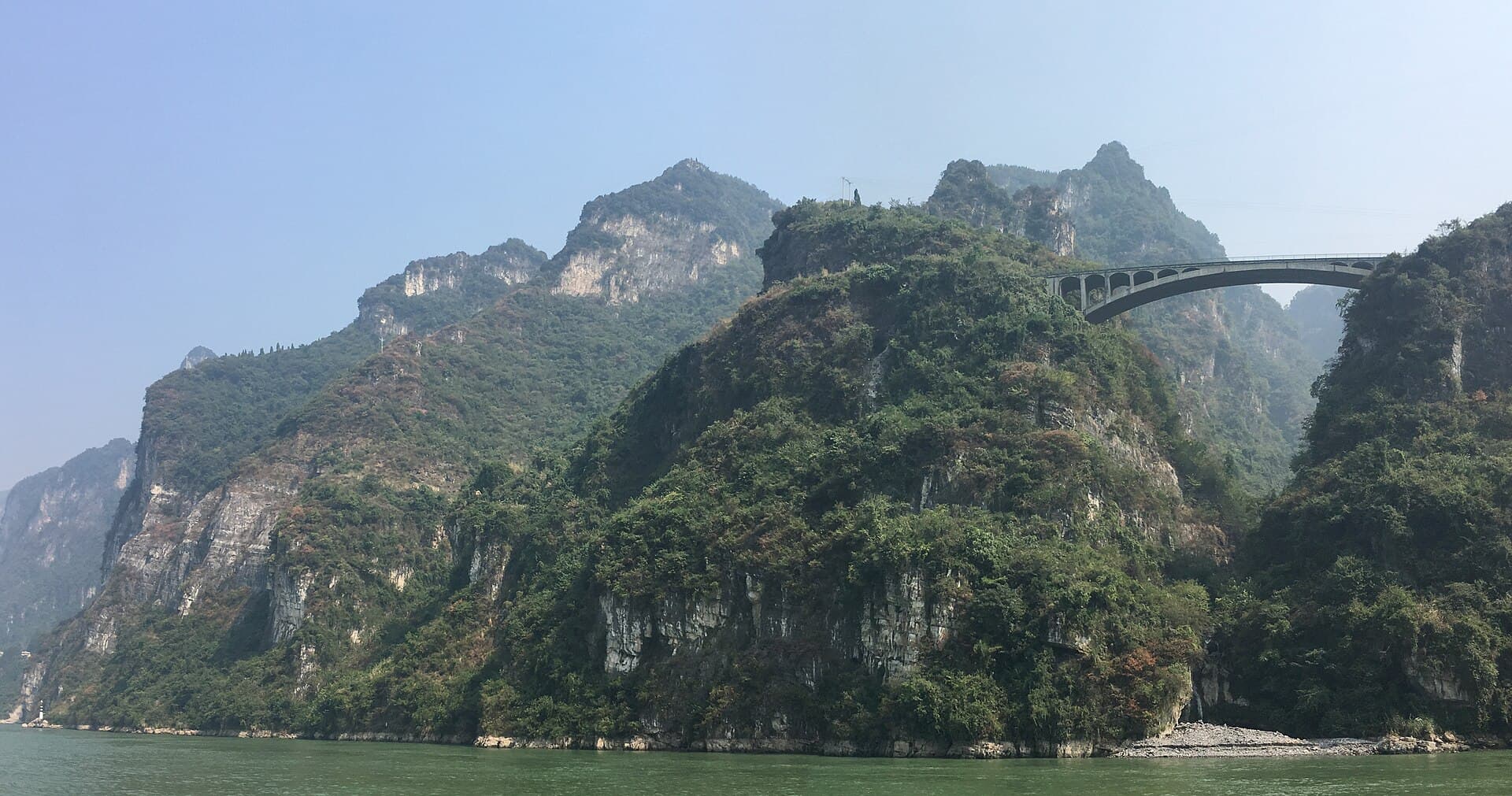 Xiling Gorge and Sanyou Cave