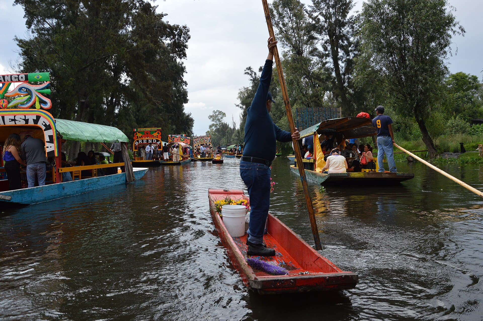 Trajineras in Xochimilco