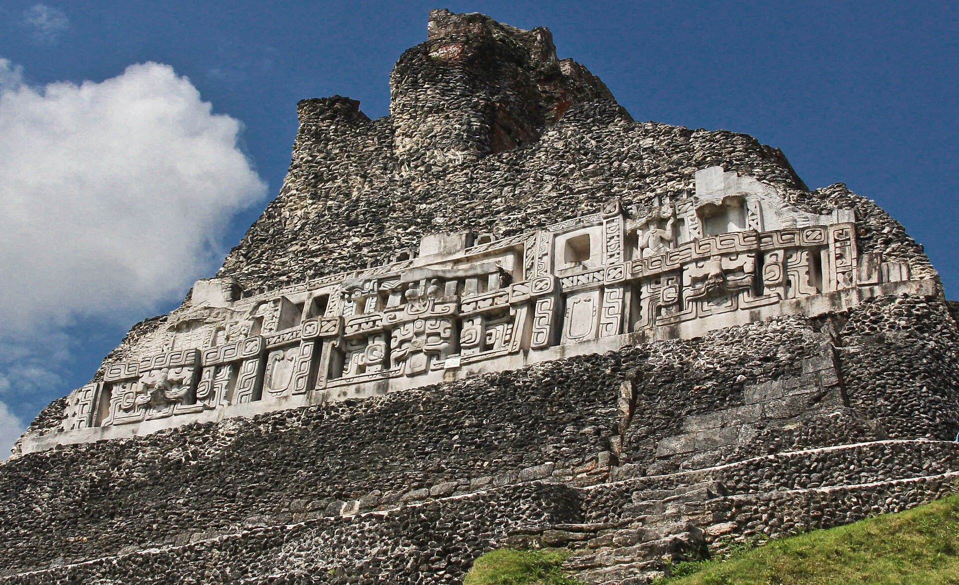 Xunantunich archaeological site