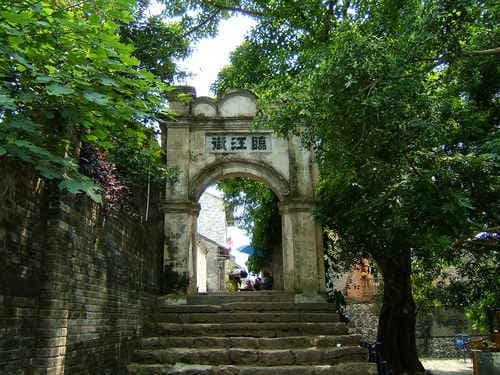 Yangmei Ancient Town