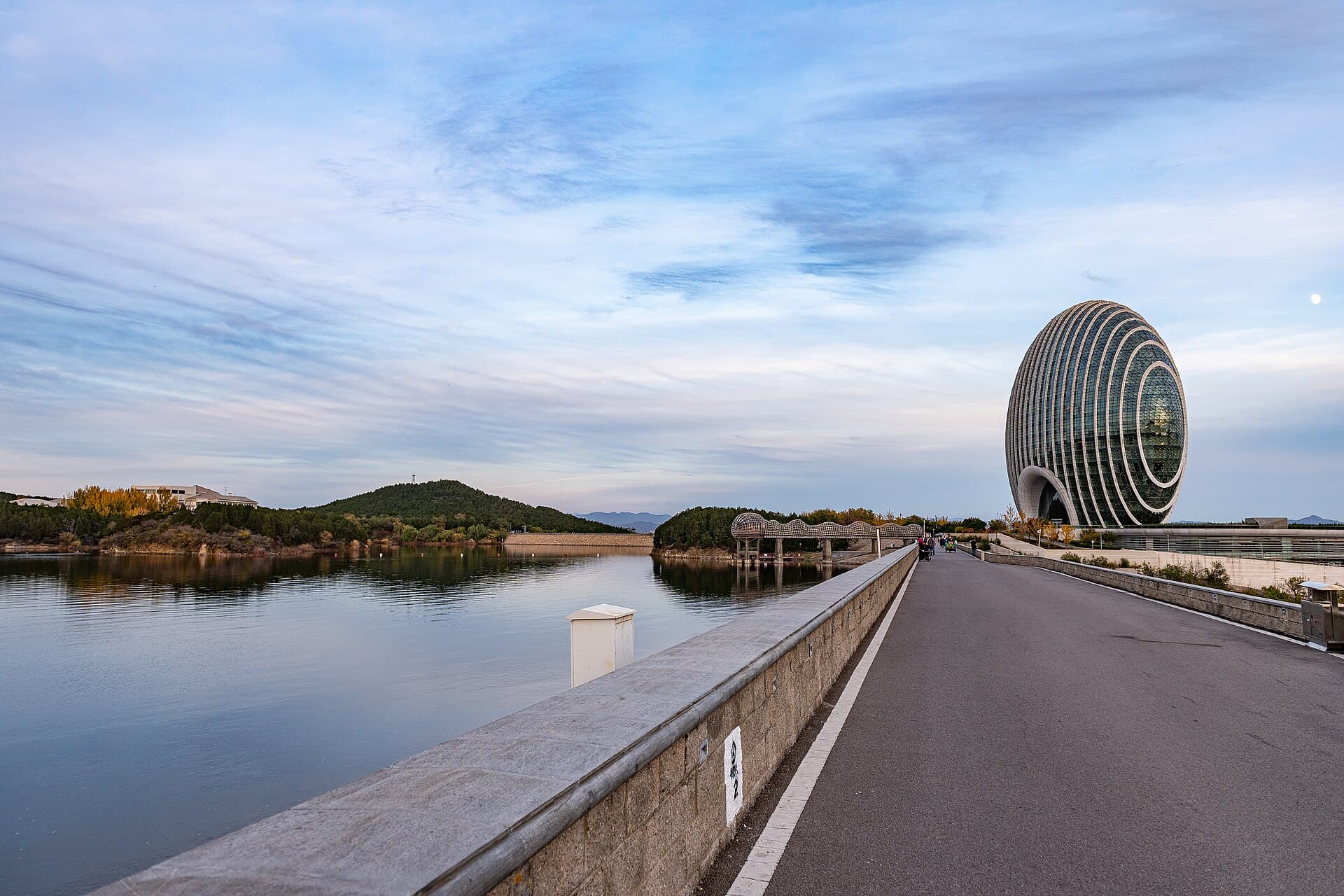 Yanqi Lake
