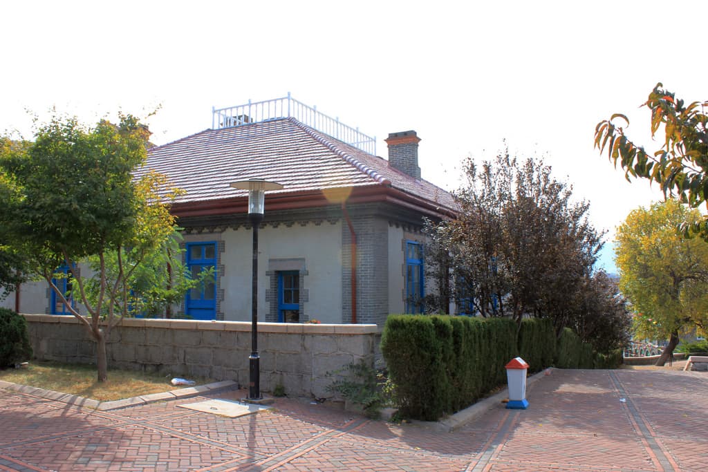 Yantai Hill Park