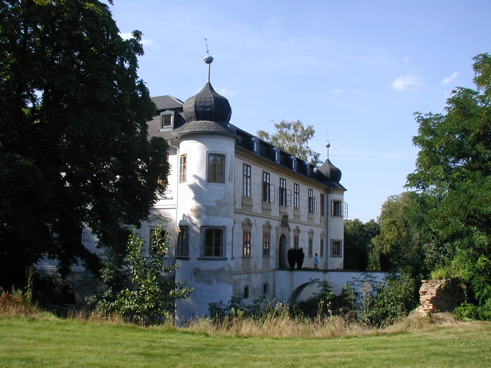 Třebešice Chateau, Třebešice