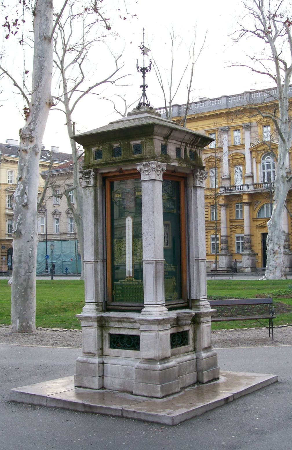 The 1884 weather column of Zrinjevac