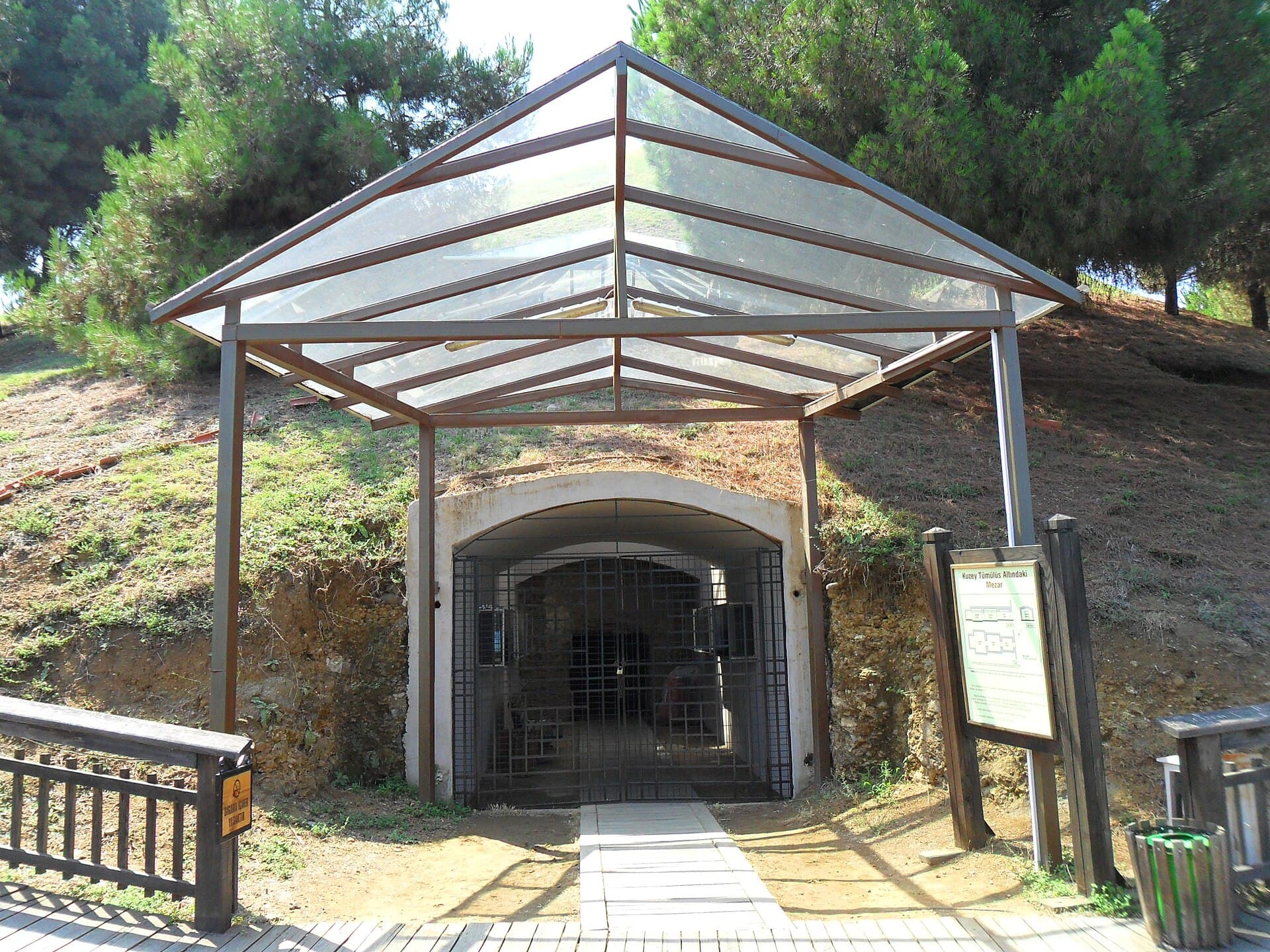 Amisos Hill