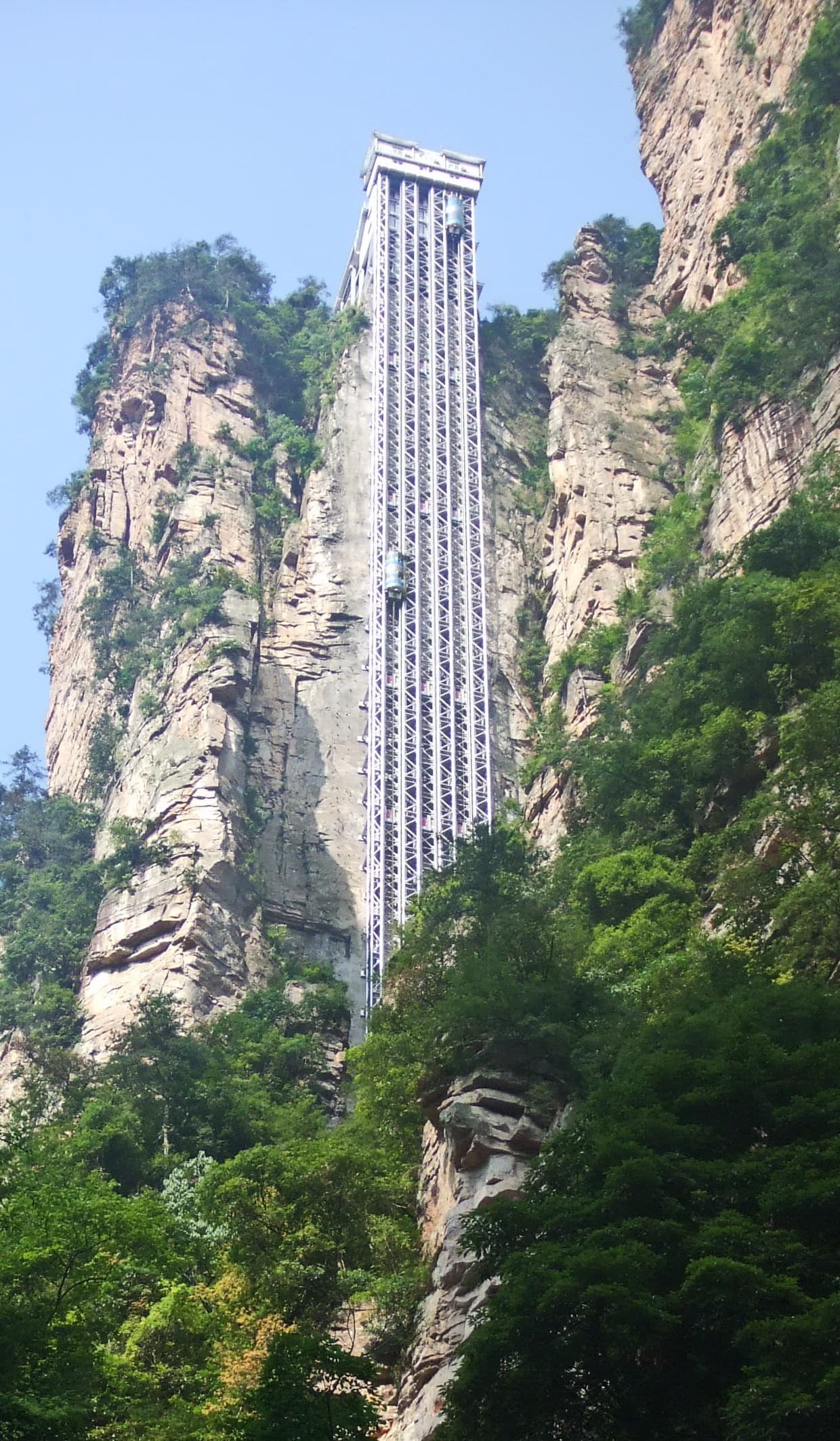 Bailong Elevator