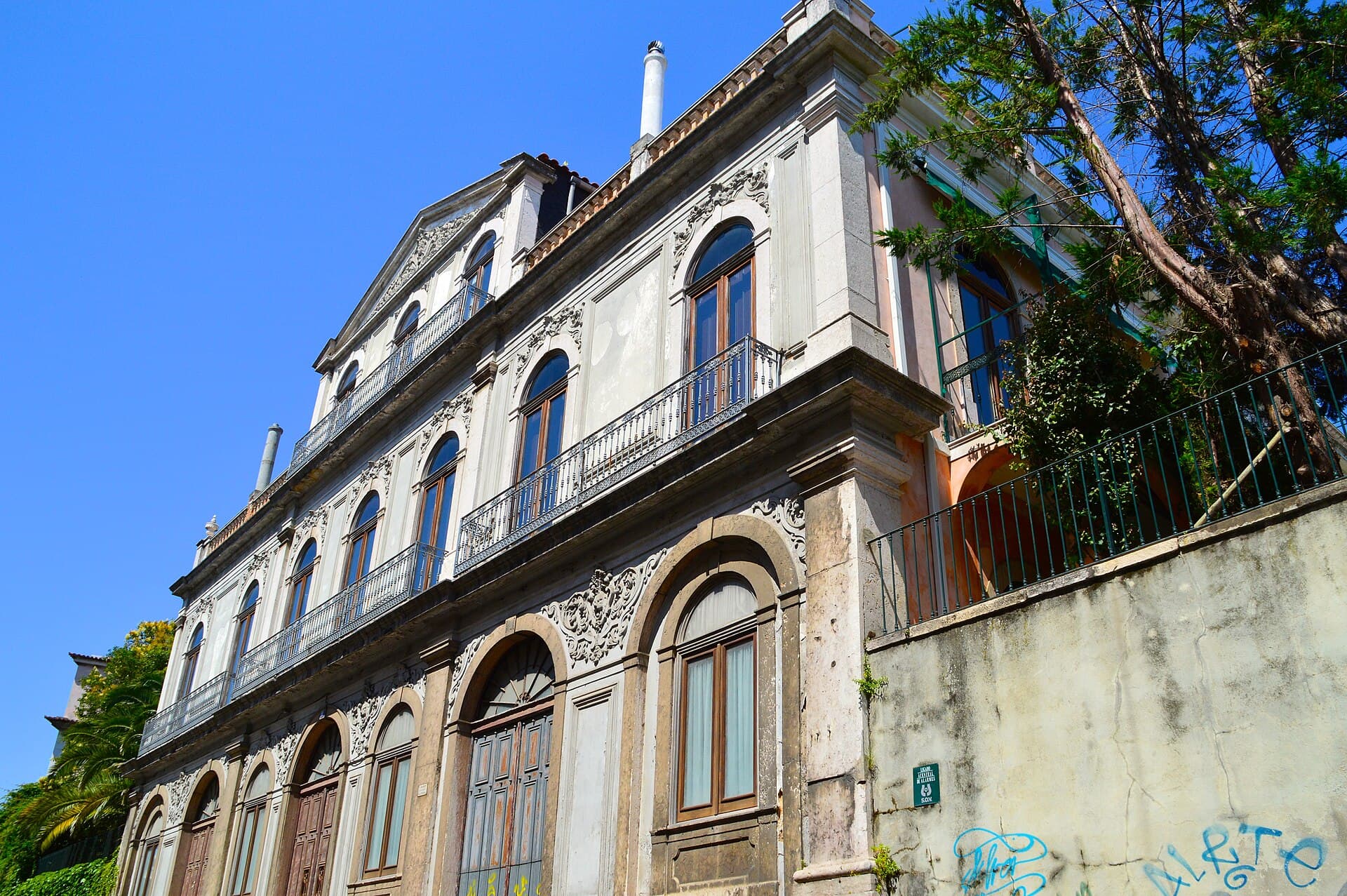 Bairro Alto & Chiado