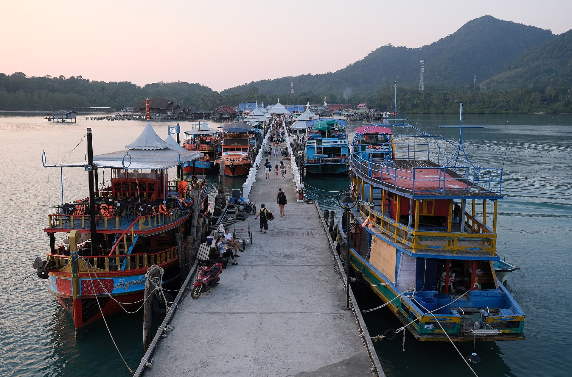 Bang Bao Village and Pier