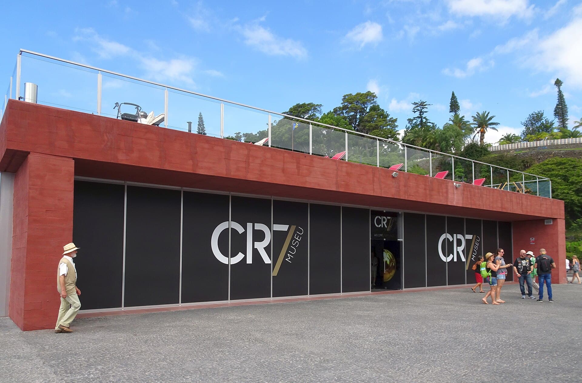 The CR7 Museum & Ronaldo Statue