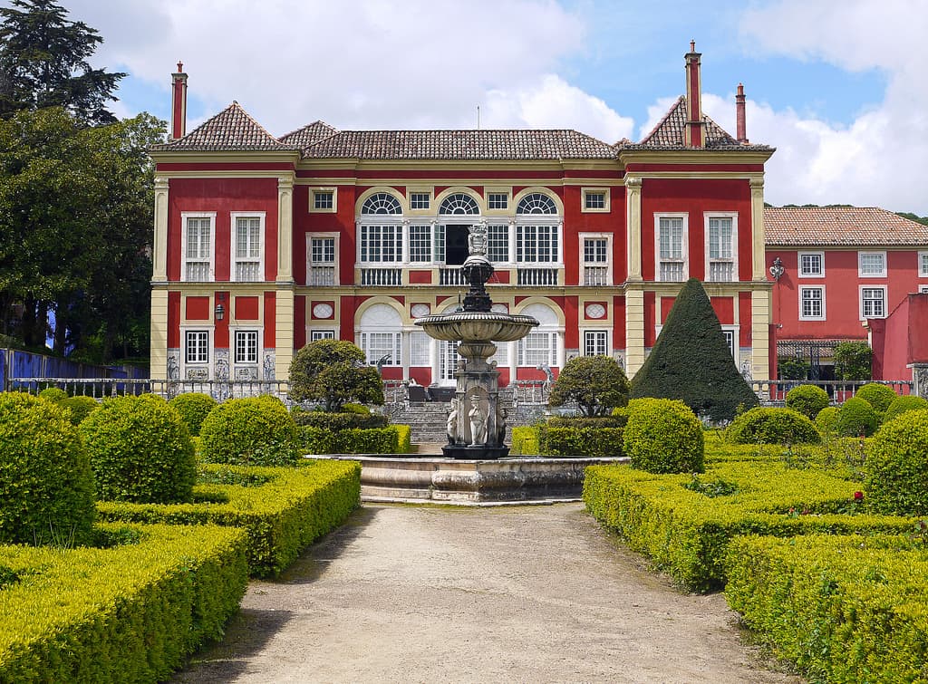 The Fronteira Palace