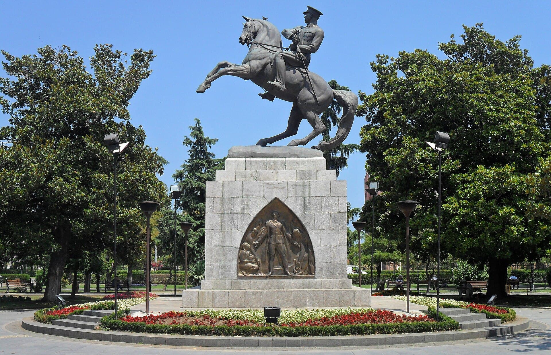 Honour Monument and Atatürk Park