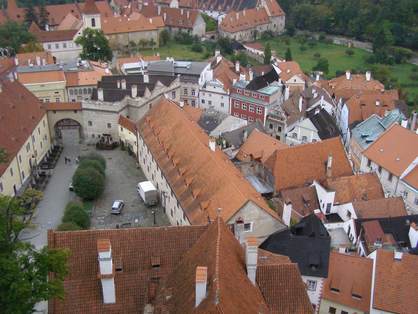 Latrán Quarter