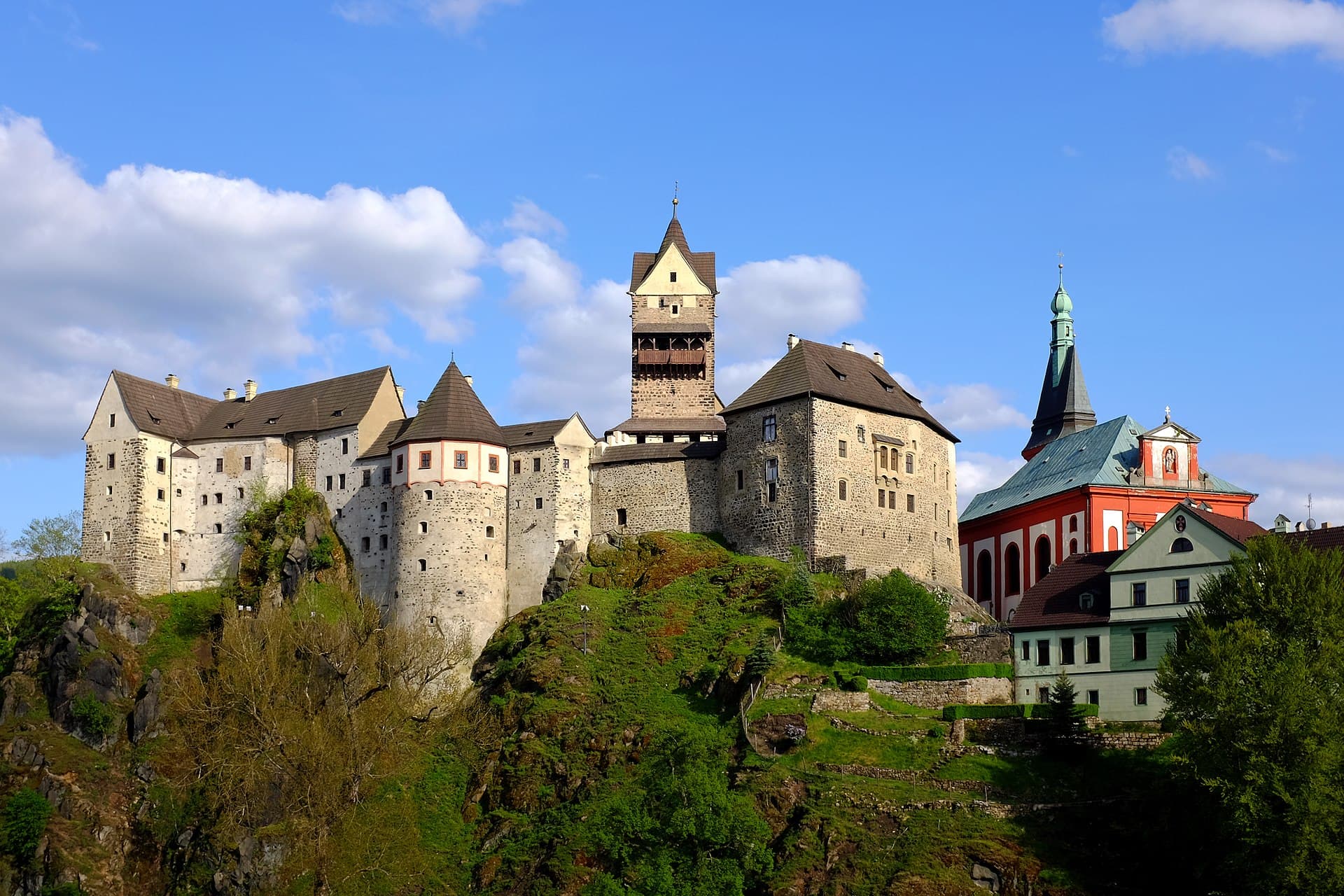Loket Castle