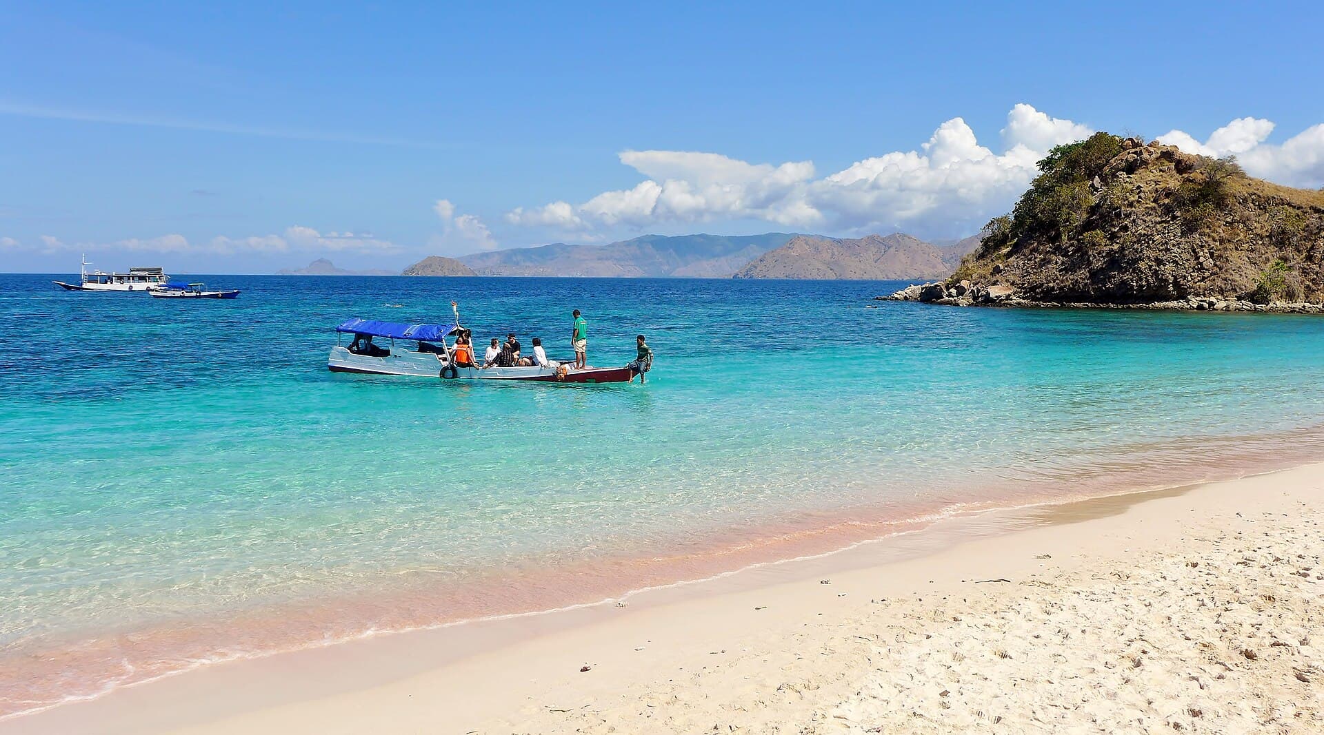 Pink Beach, Komodo