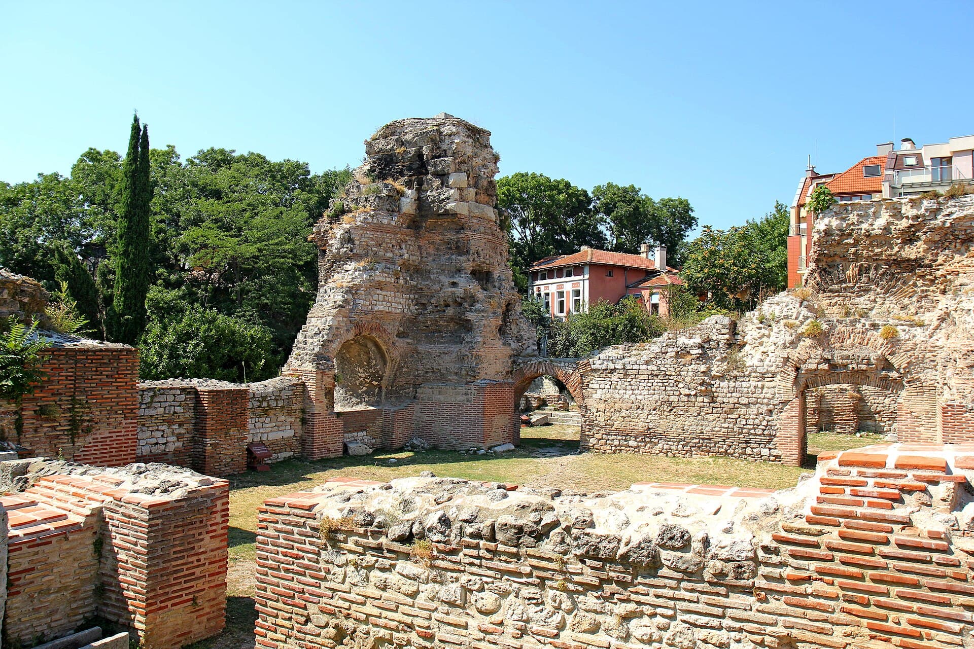 The Roman Thermae (Great Baths)