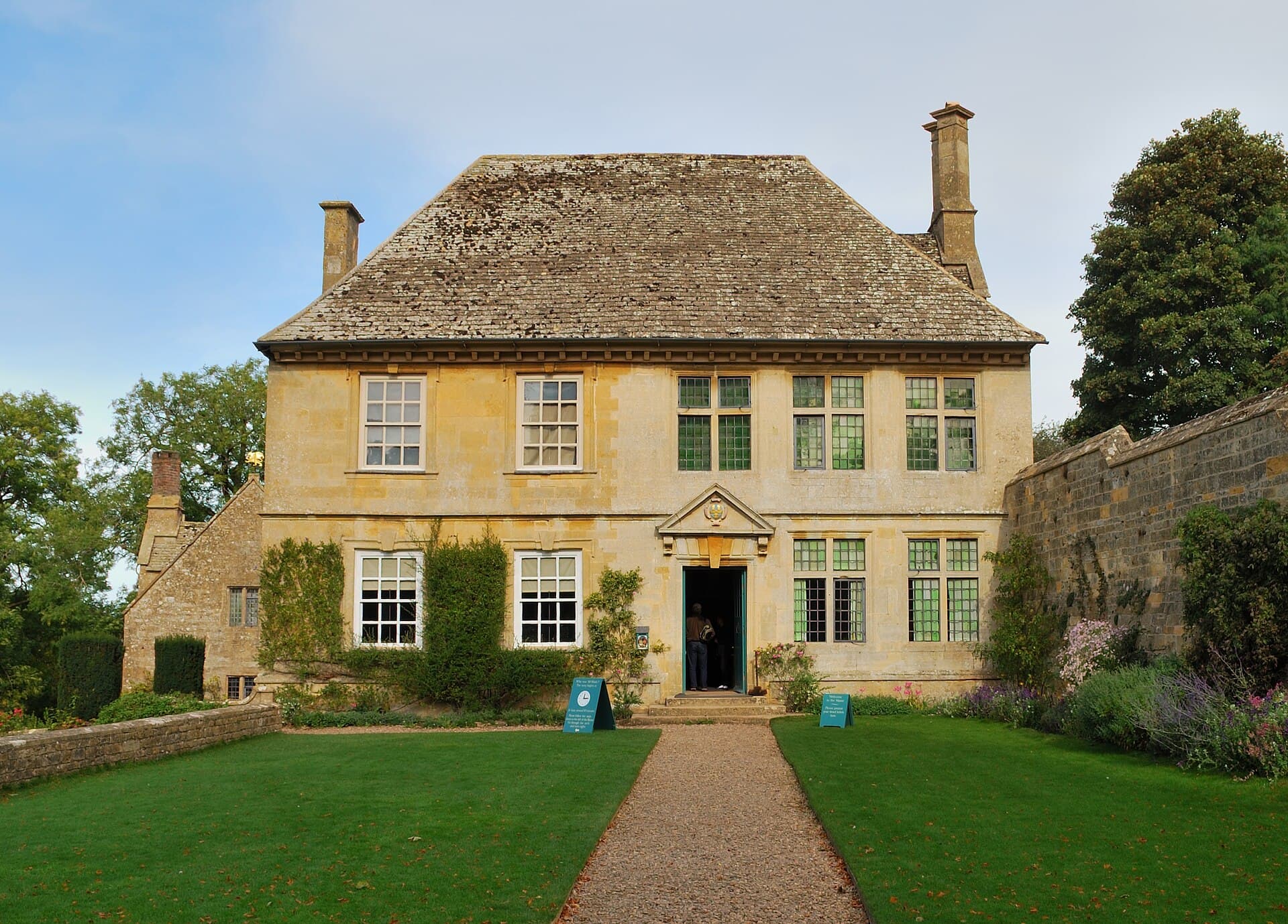 Snowshill Manor and Garden