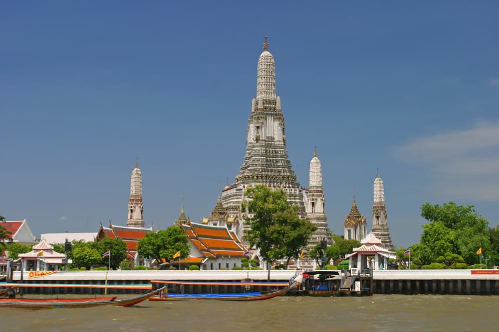 Wat Arun (Temple of Dawn)