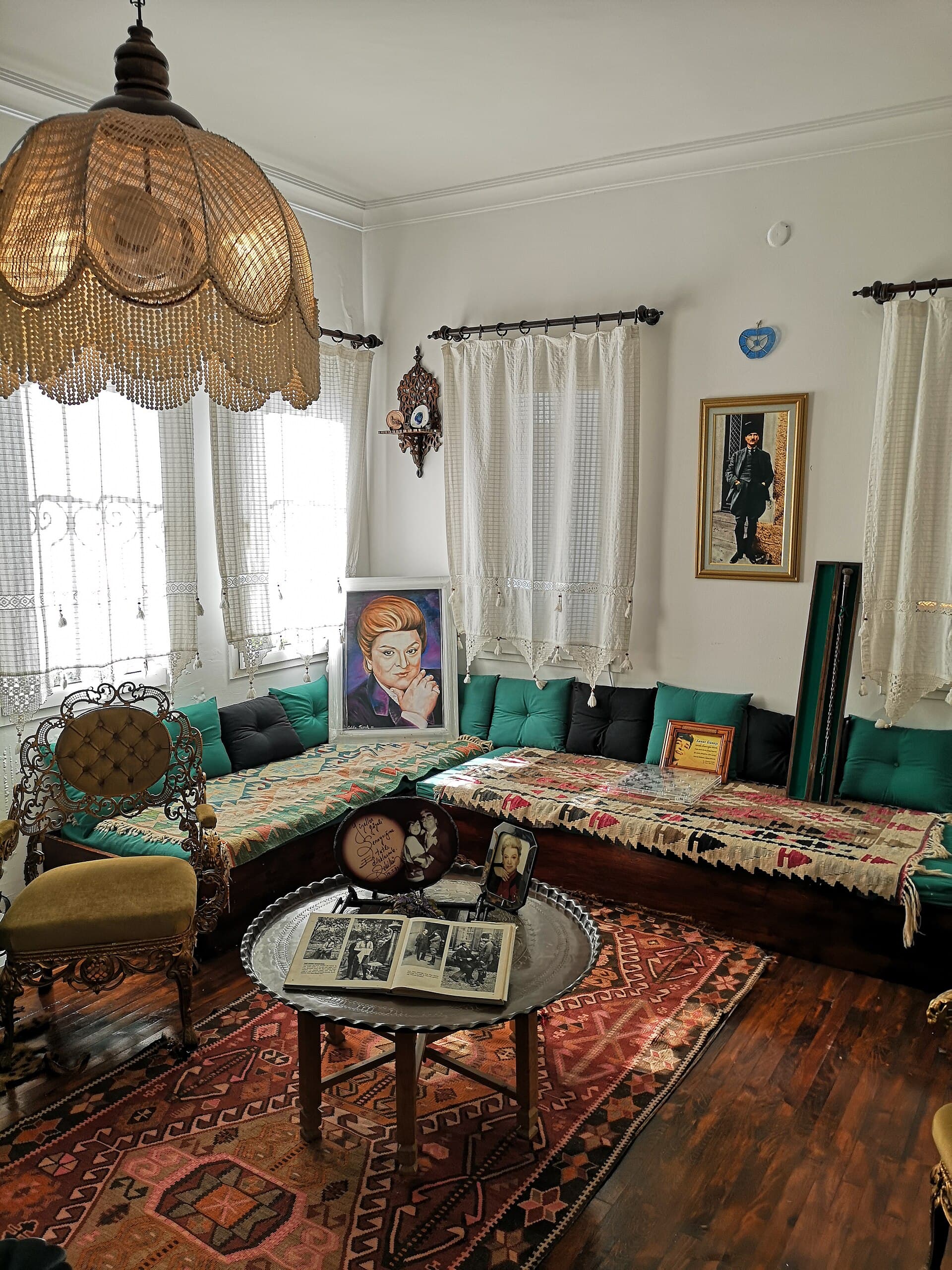 Zeki Müren Art Museum